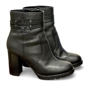 Tory Burch Leigh Pebbled Leather 3" heeled ankle bootie with logo size 6 black